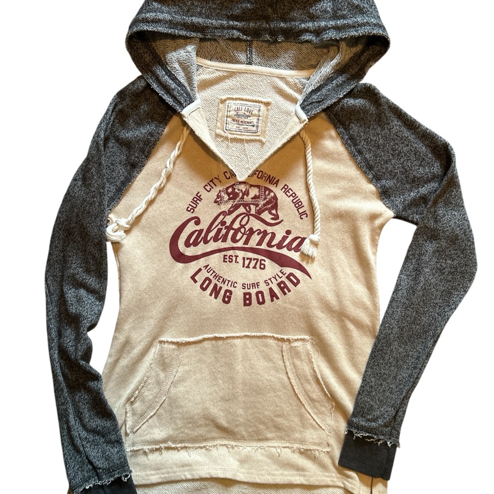 Women's Cali Love Heritage pacific merchants Gray and Cream Hoodie Sweater